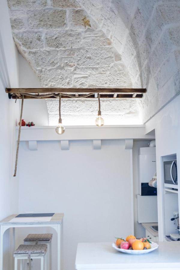 Suite Dante - Typical Apulian Rooms Cisternino Kültér fotó
